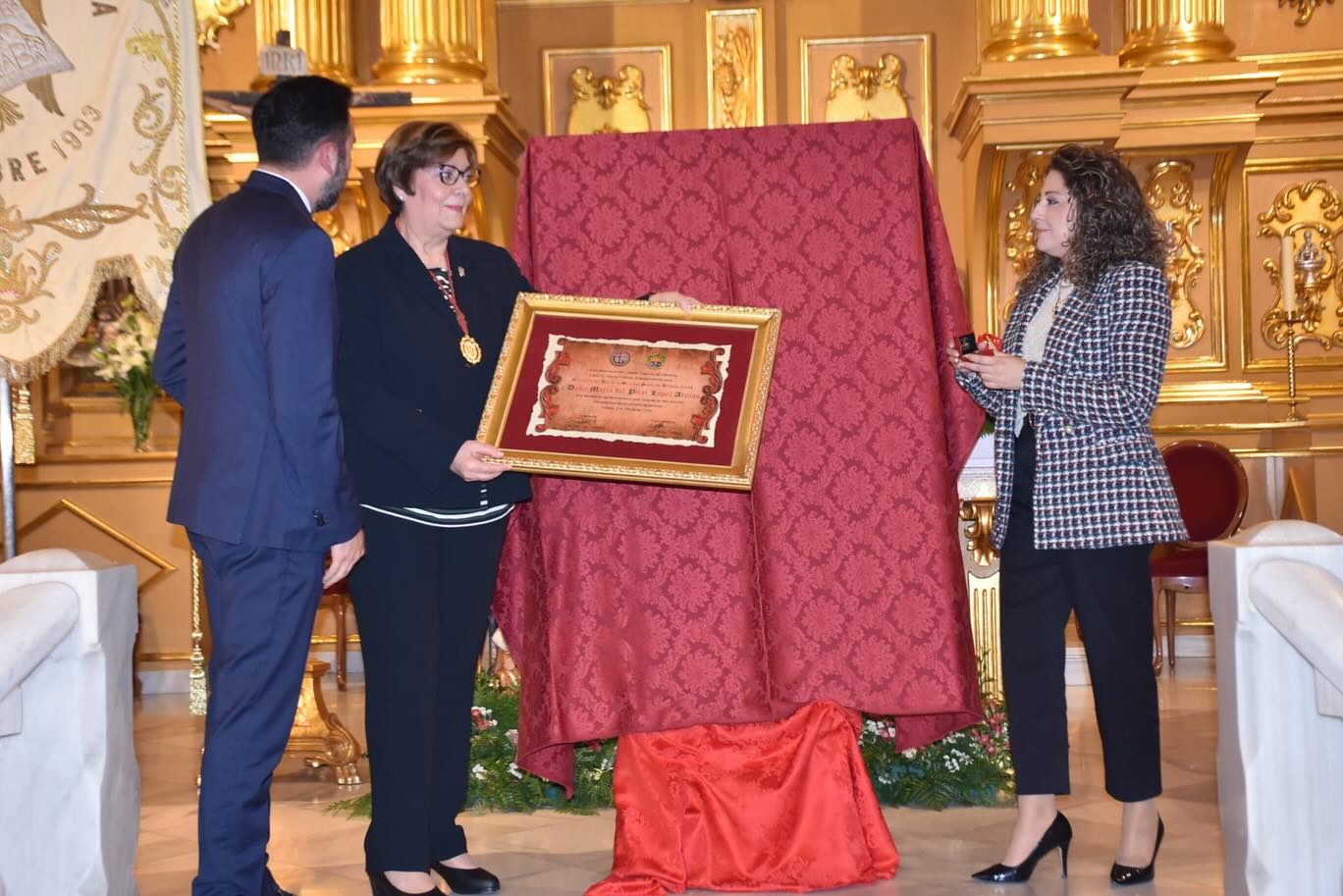 Nazarena del Año 2024 - D. María del Pilar López Arocas